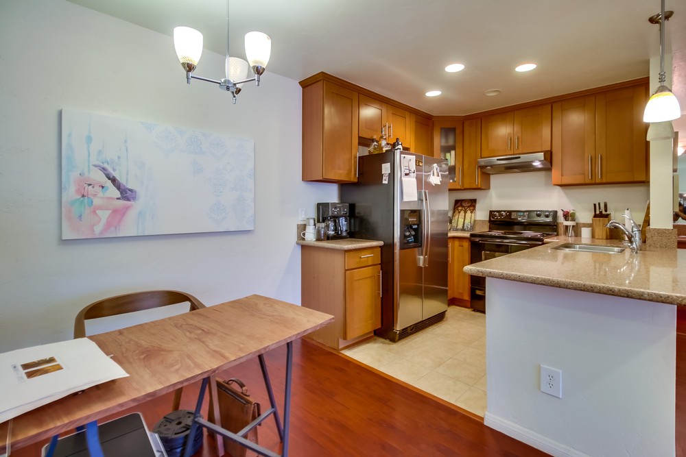 Virtual tour photo 12 of 32 for 2609 Pico Pl #121