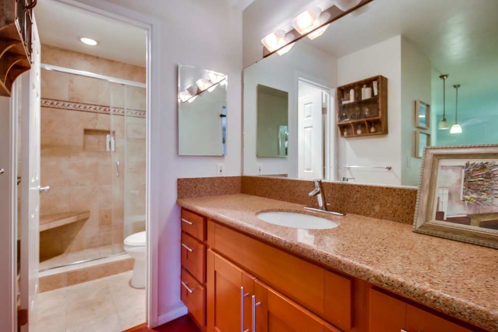 Virtual tour photo 21 of 32 for 2609 Pico Pl #121