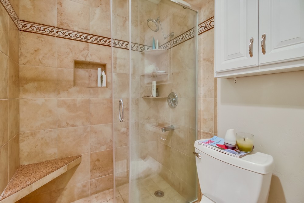 Virtual tour photo 22 of 32 for 2609 Pico Pl #121