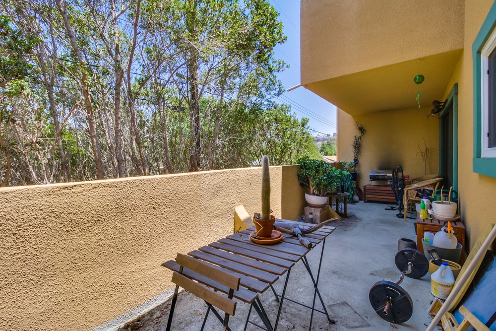 Virtual tour photo 27 of 32 for 2609 Pico Pl #121