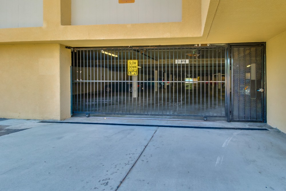 Virtual tour photo 32 of 32 for 2609 Pico Pl #121