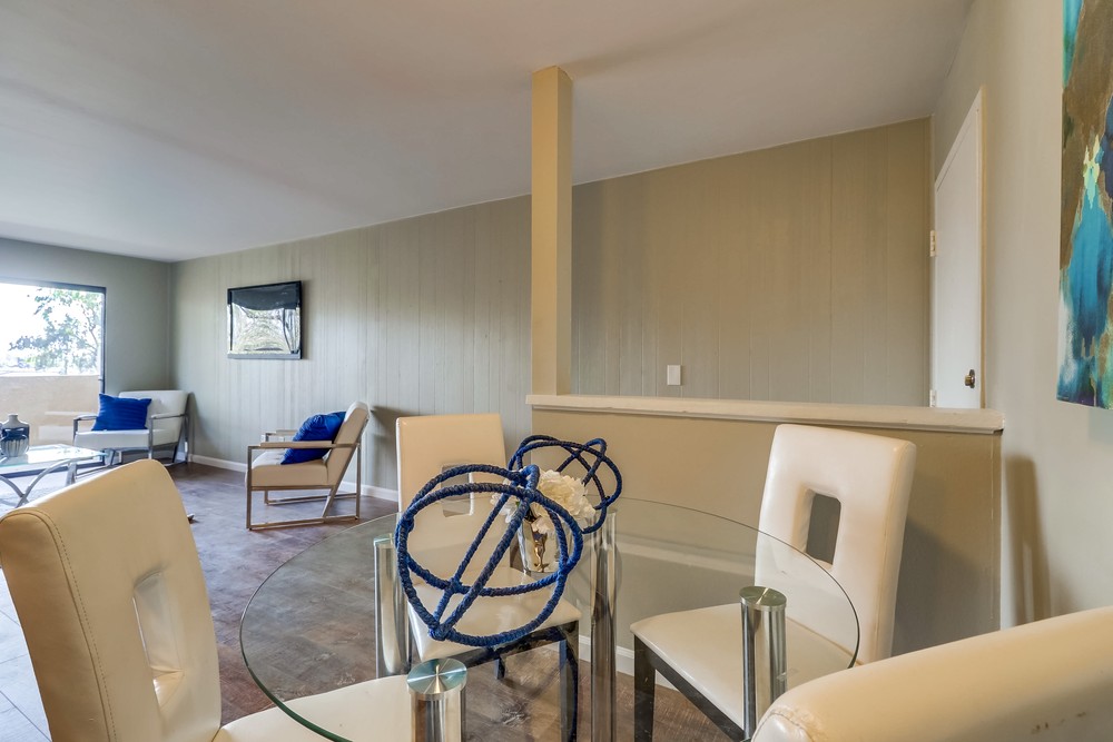 Virtual tour photo 15 of 31 for 2609 Pico Pl #232