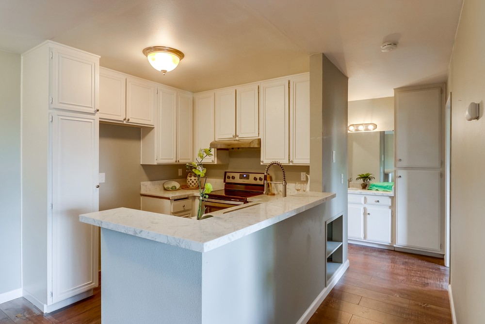 Virtual tour photo 17 of 31 for 2609 Pico Pl #232