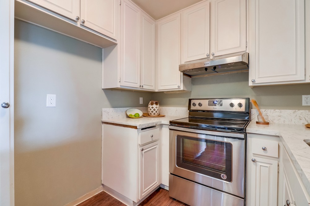 Virtual tour photo 19 of 31 for 2609 Pico Pl #232