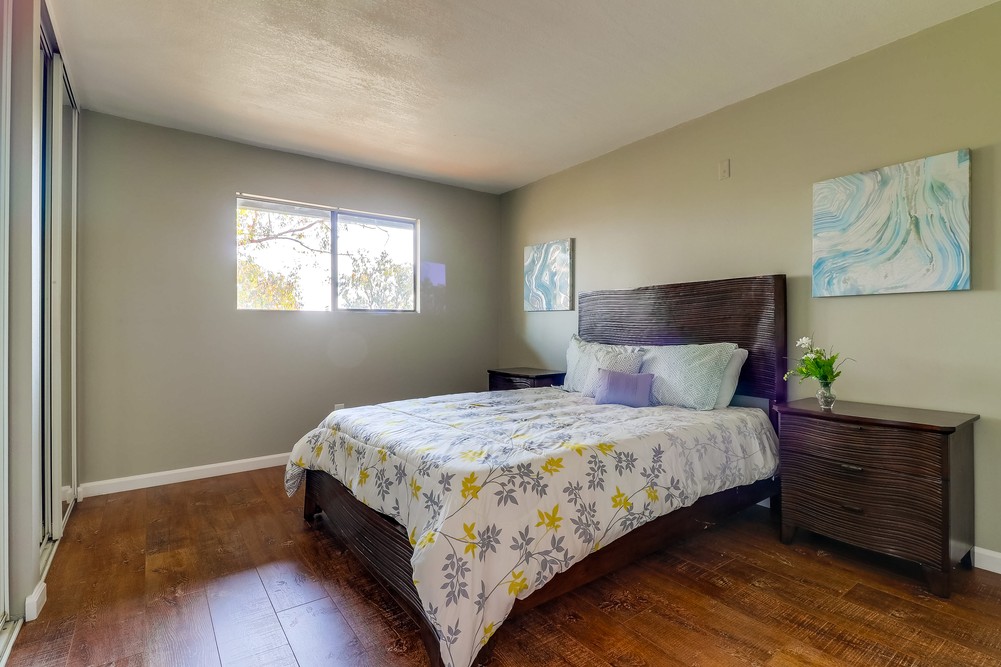 Virtual tour photo 23 of 31 for 2609 Pico Pl #232