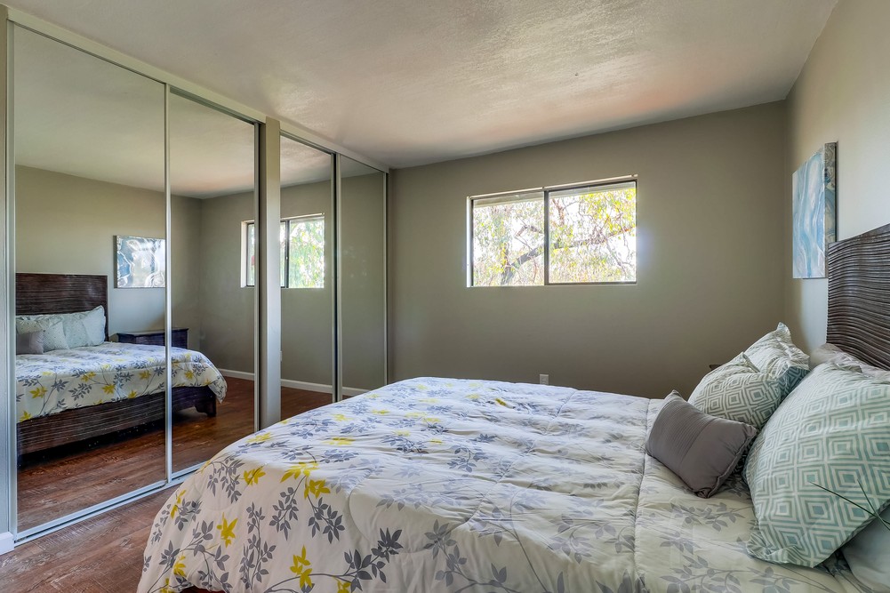 Virtual tour photo 24 of 31 for 2609 Pico Pl #232