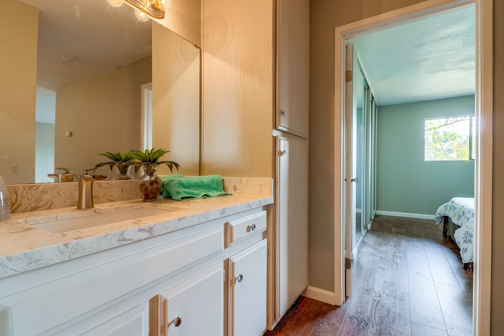 Virtual tour photo 29 of 31 for 2609 Pico Pl #232