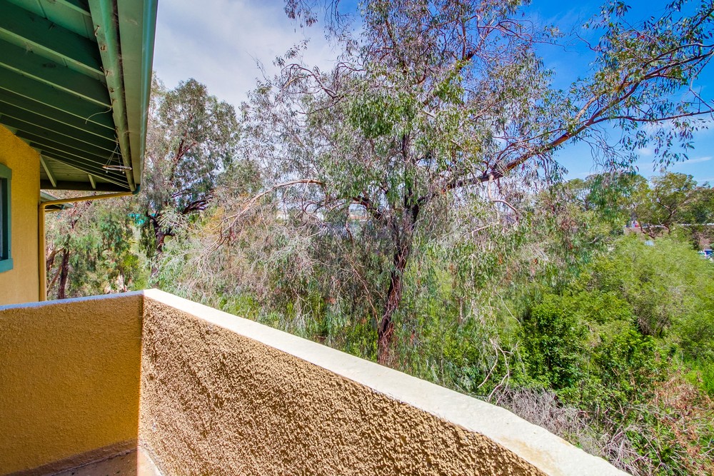 Virtual tour photo 22 of 25 for 2609 Pico Pl #232