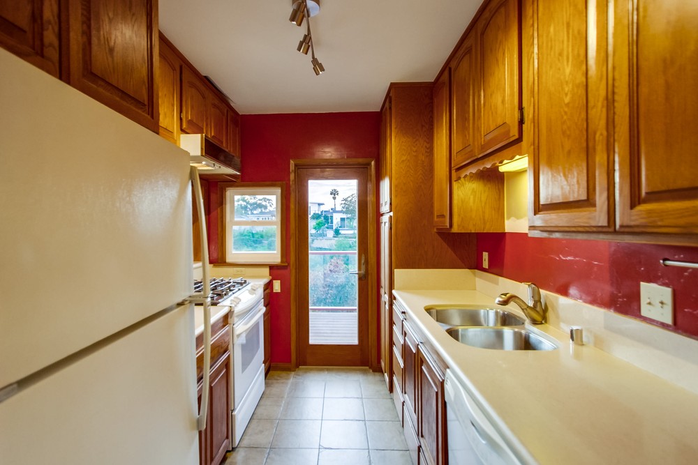 Virtual tour photo 33 of 92 for 2610 Kew Terrace