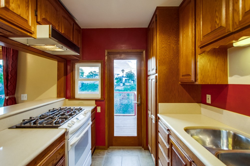 Virtual tour photo 34 of 92 for 2610 Kew Terrace