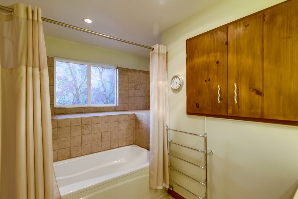 Virtual tour photo 57 of 92 for 2610 Kew Terrace