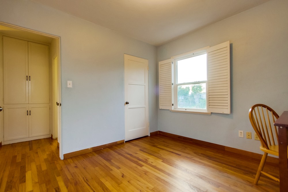 Virtual tour photo 66 of 92 for 2610 Kew Terrace