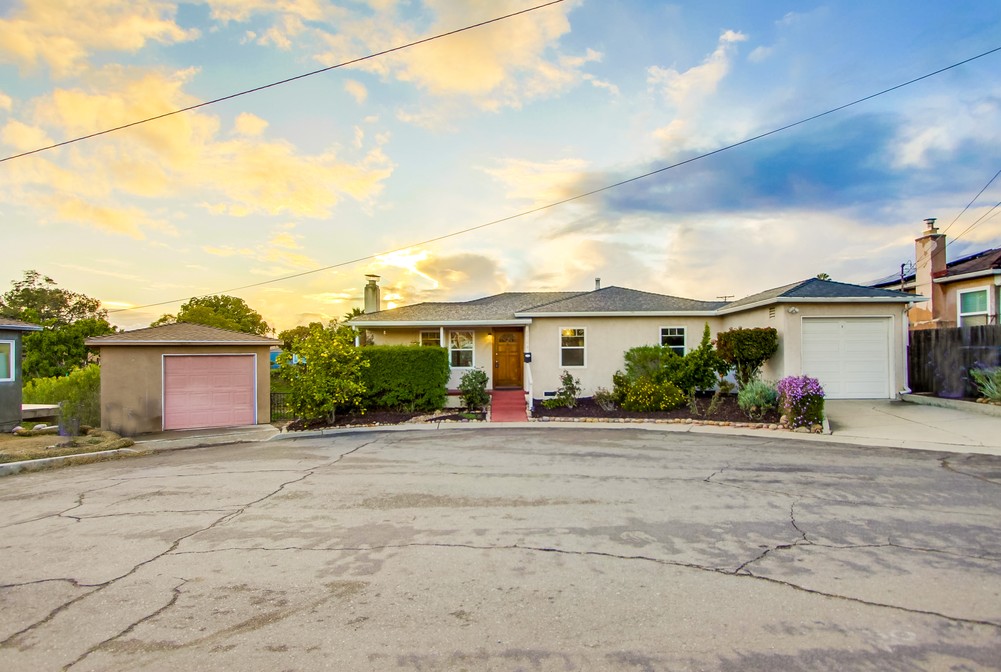 Virtual tour photo 72 of 92 for 2610 Kew Terrace