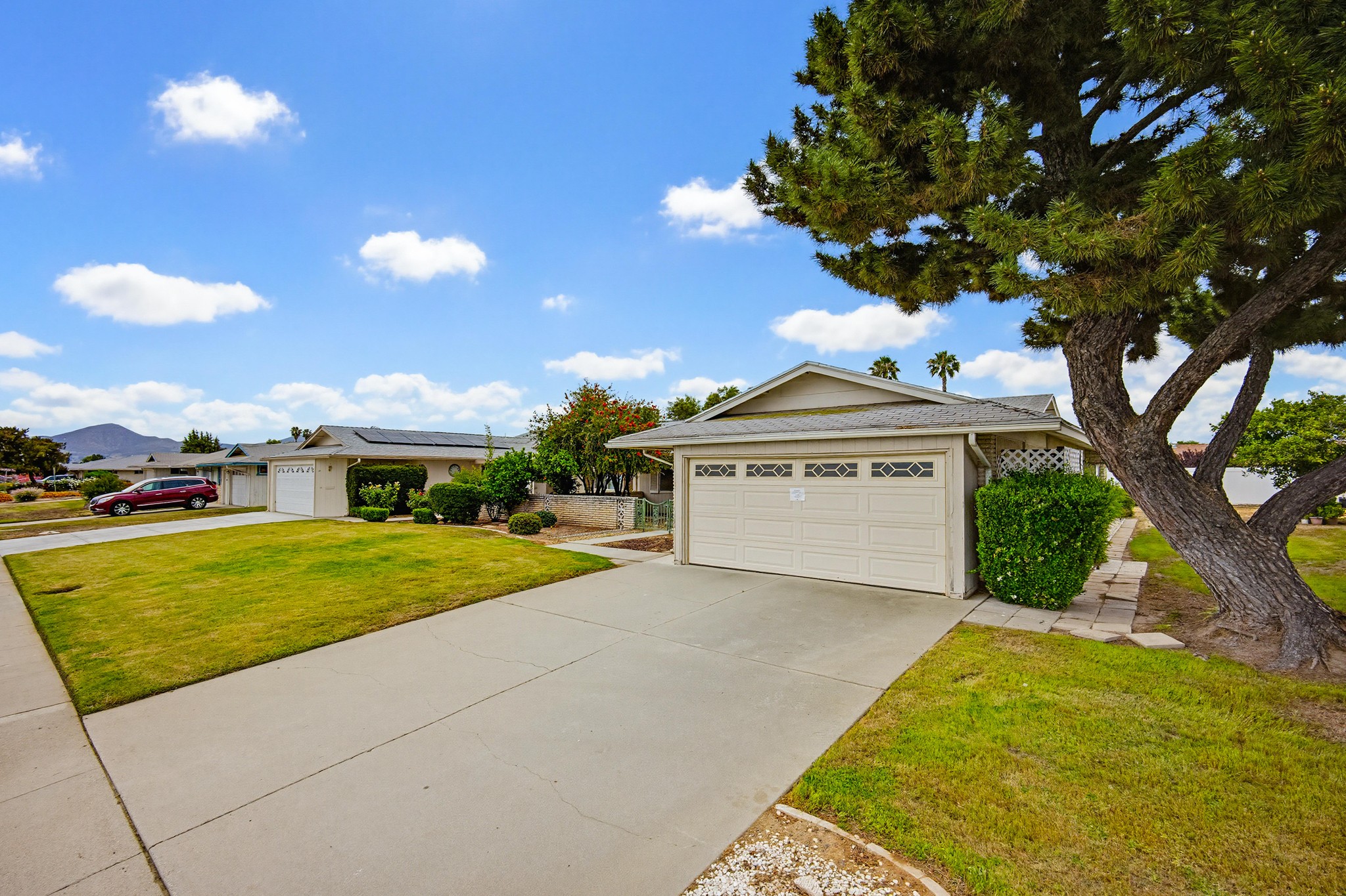 Virtual tour photo 4 of 36 for 26105 McCall Ct