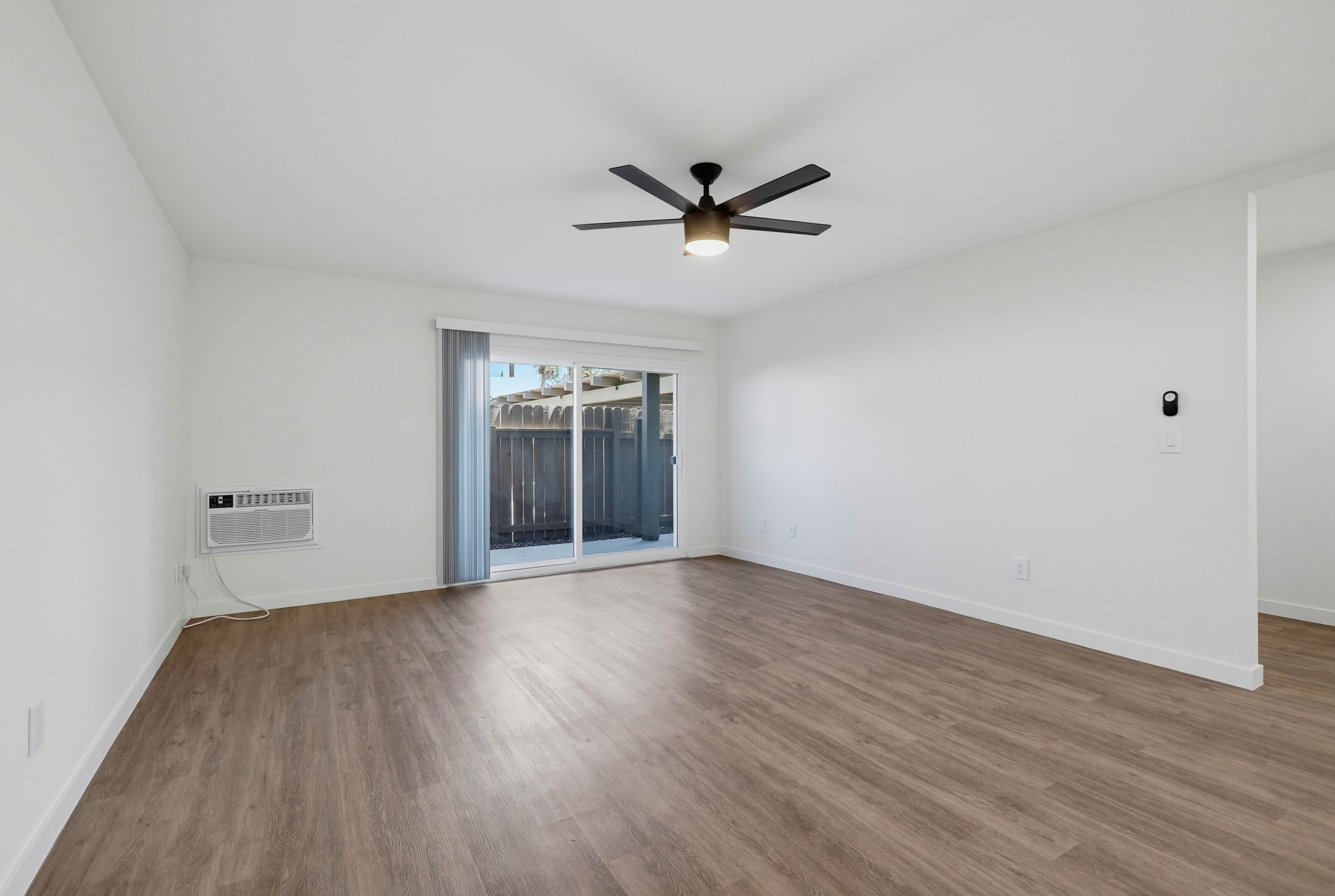 Virtual tour photo 5 of 57 for 2611 W Baylor Ave