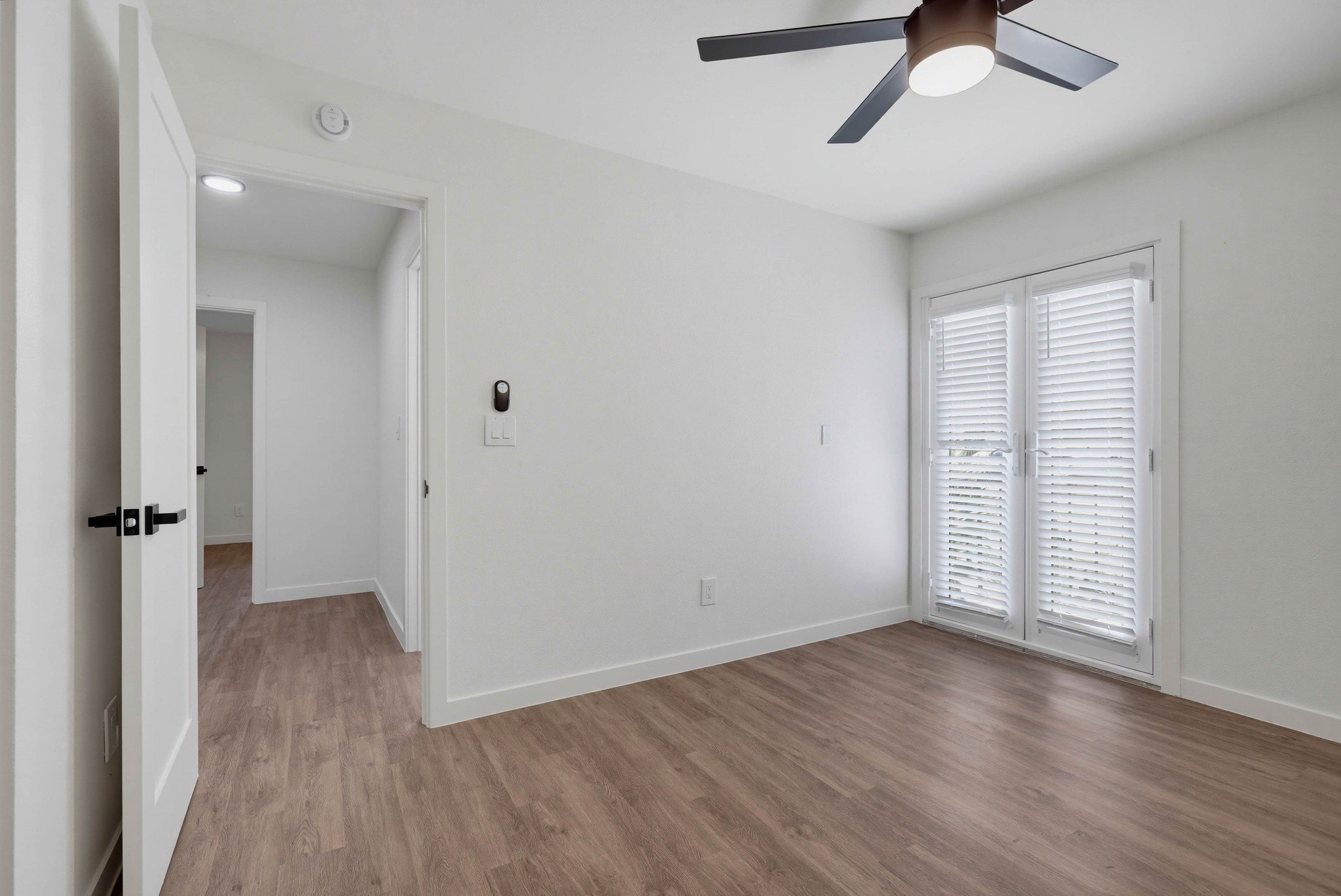 Virtual tour photo 16 of 57 for 2611 W Baylor Ave