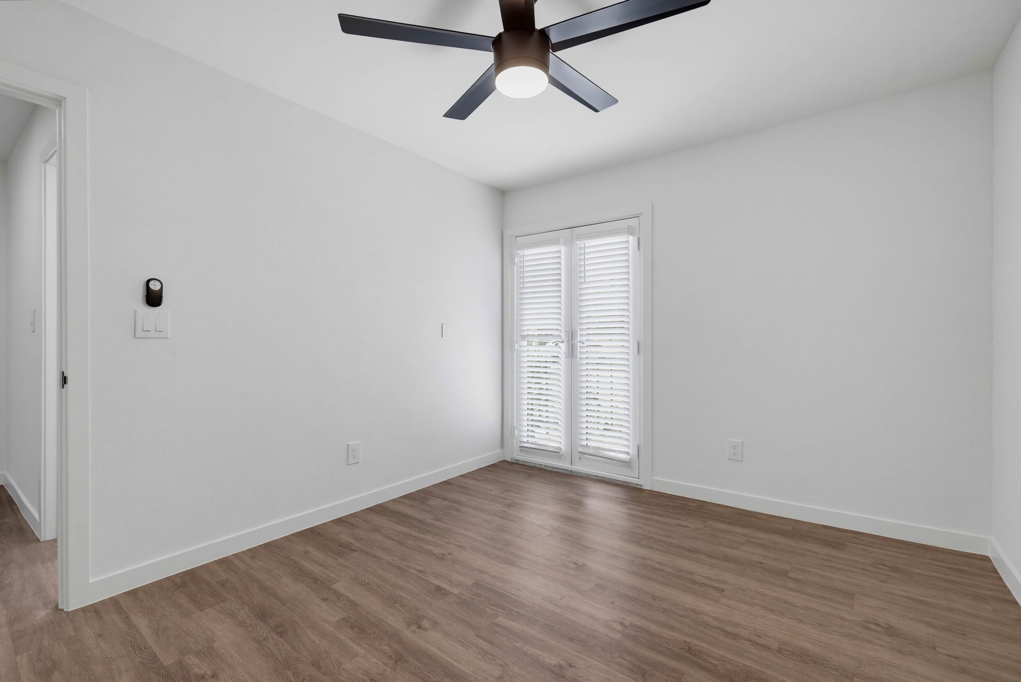 Virtual tour photo 17 of 57 for 2611 W Baylor Ave