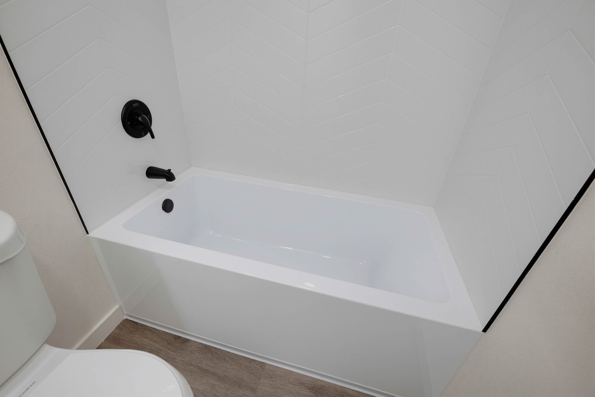 Virtual tour photo 19 of 57 for 2611 W Baylor Ave