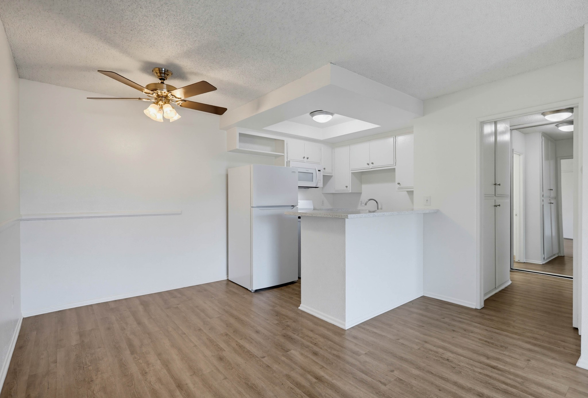 Virtual tour photo 35 of 57 for 2611 W Baylor Ave