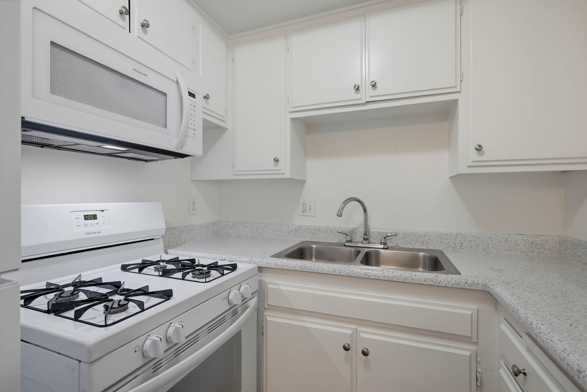 Virtual tour photo 39 of 57 for 2611 W Baylor Ave