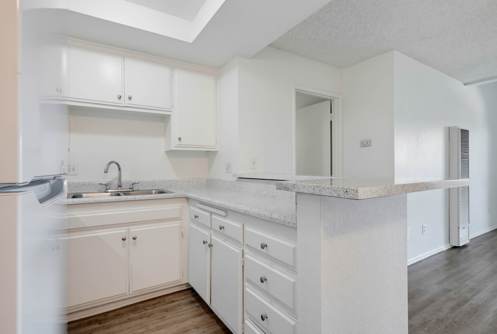 Virtual tour photo 40 of 57 for 2611 W Baylor Ave