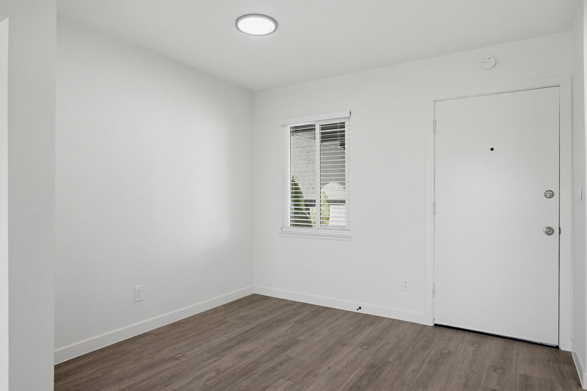 Virtual tour photo 54 of 116 for 2611 W Baylor Cir