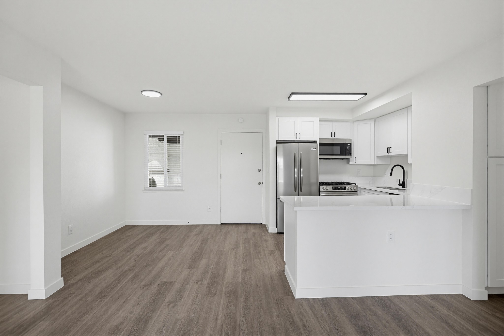 Virtual tour photo 55 of 116 for 2611 W Baylor Cir