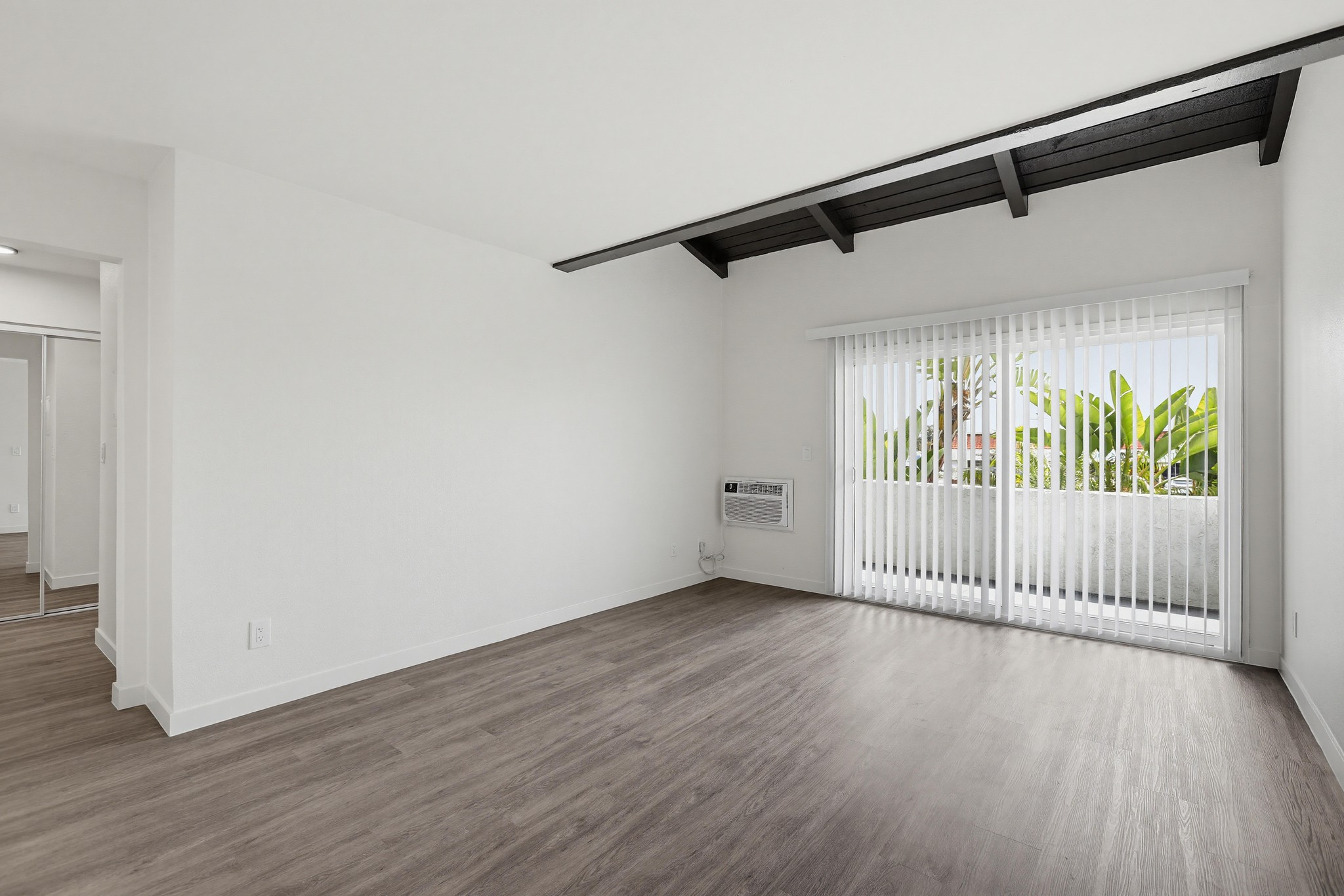 Virtual tour photo 58 of 116 for 2611 W Baylor Cir