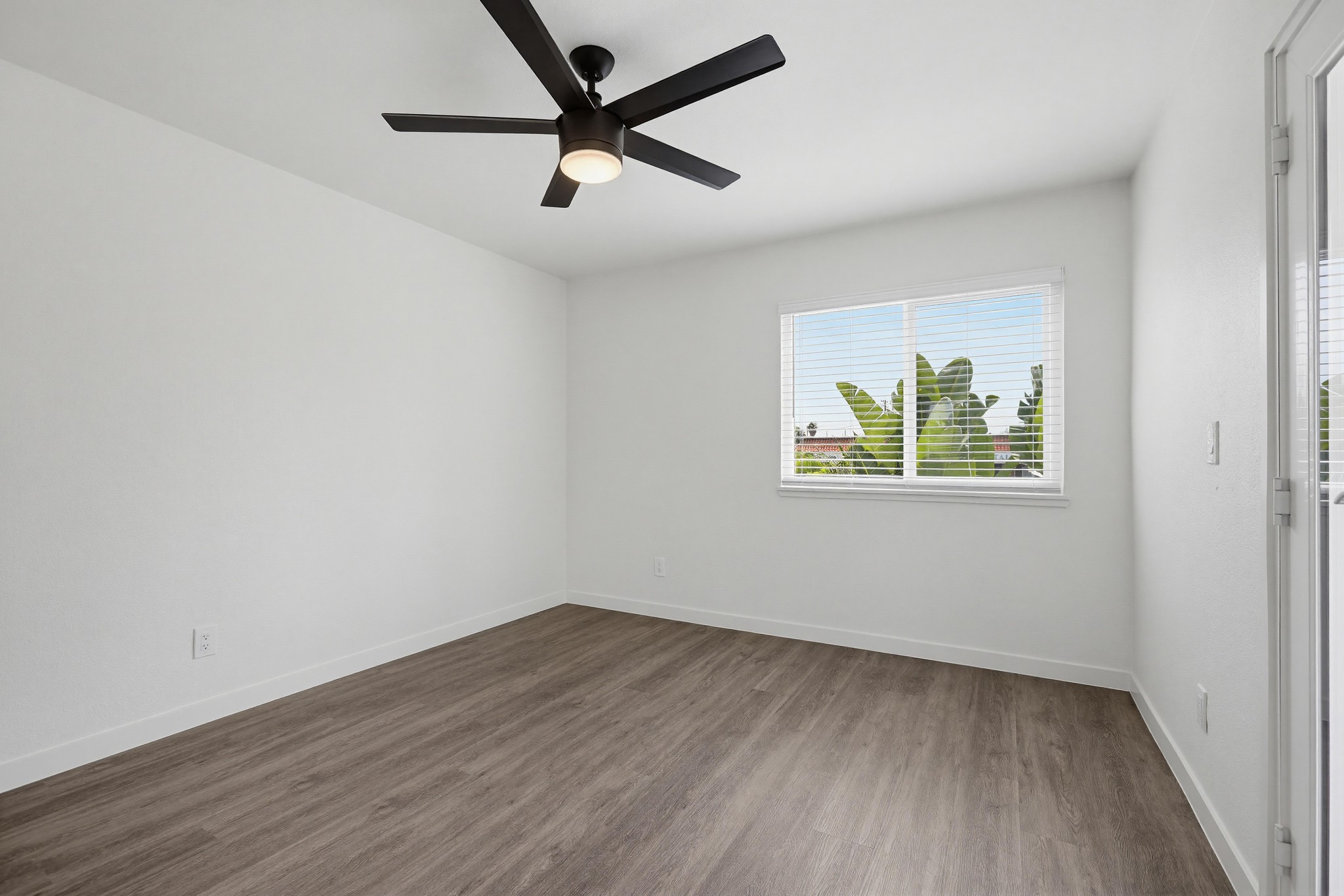 Virtual tour photo 71 of 116 for 2611 W Baylor Cir