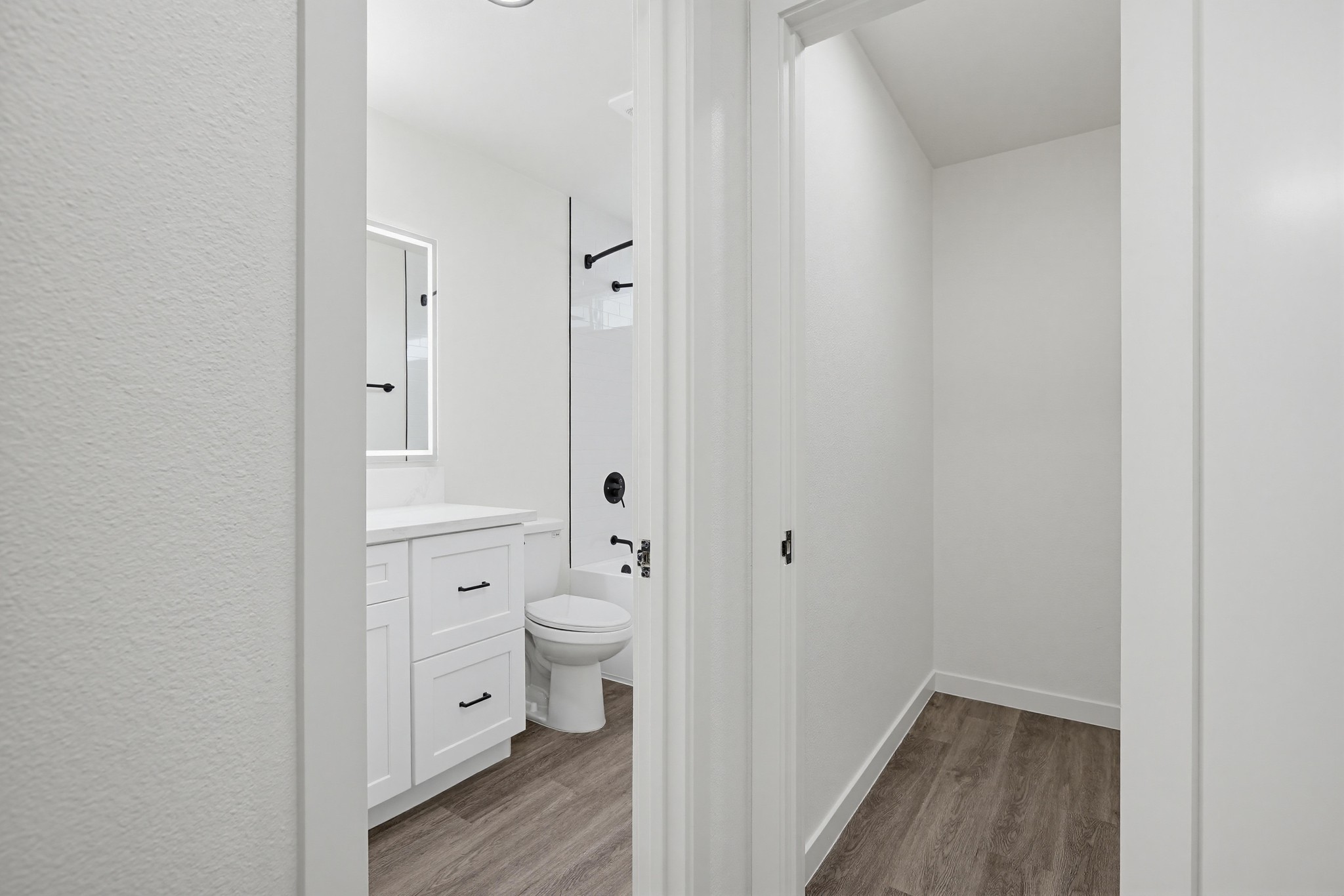 Virtual tour photo 75 of 116 for 2611 W Baylor Cir