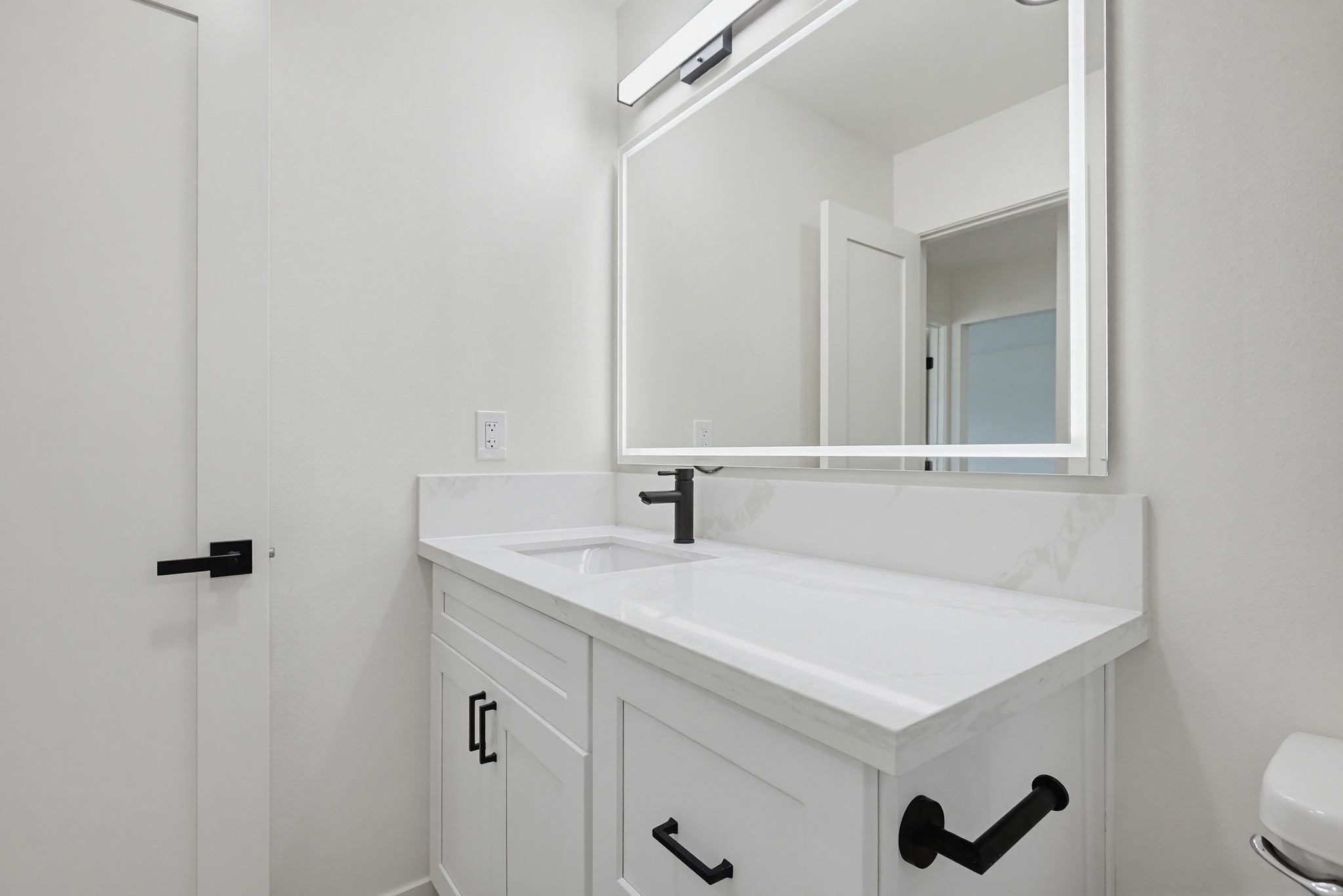 Virtual tour photo 79 of 116 for 2611 W Baylor Cir