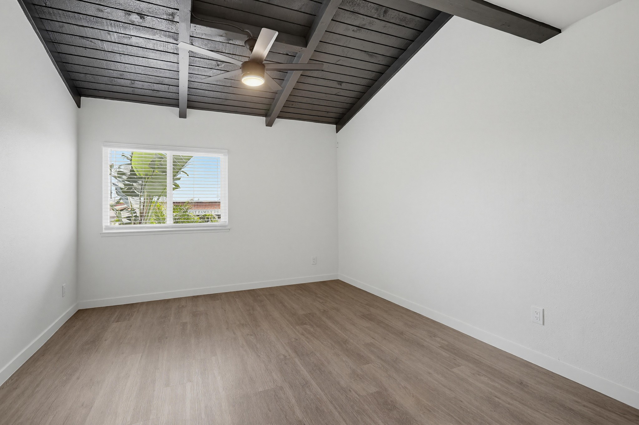 Virtual tour photo 80 of 116 for 2611 W Baylor Cir