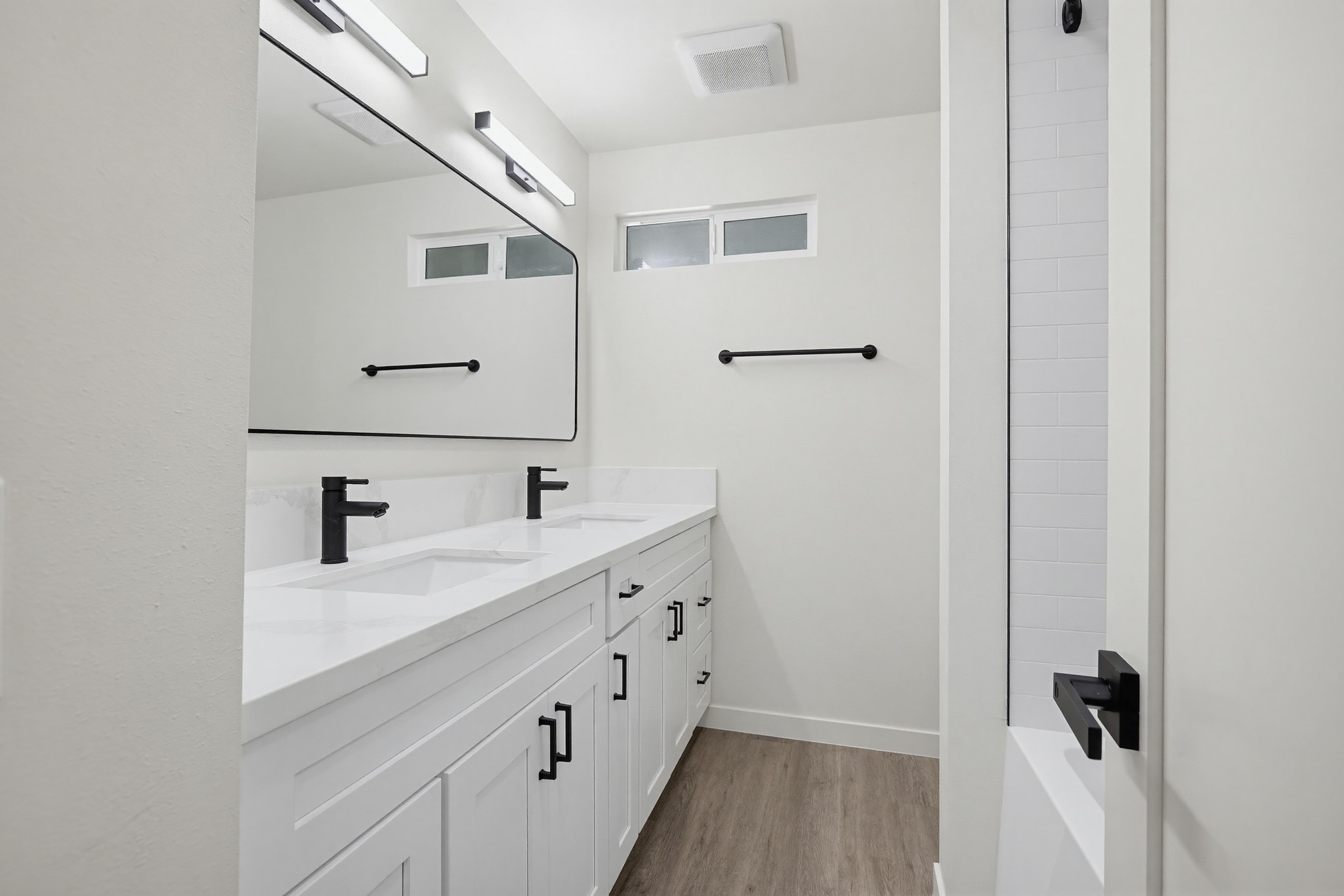Virtual tour photo 86 of 116 for 2611 W Baylor Cir