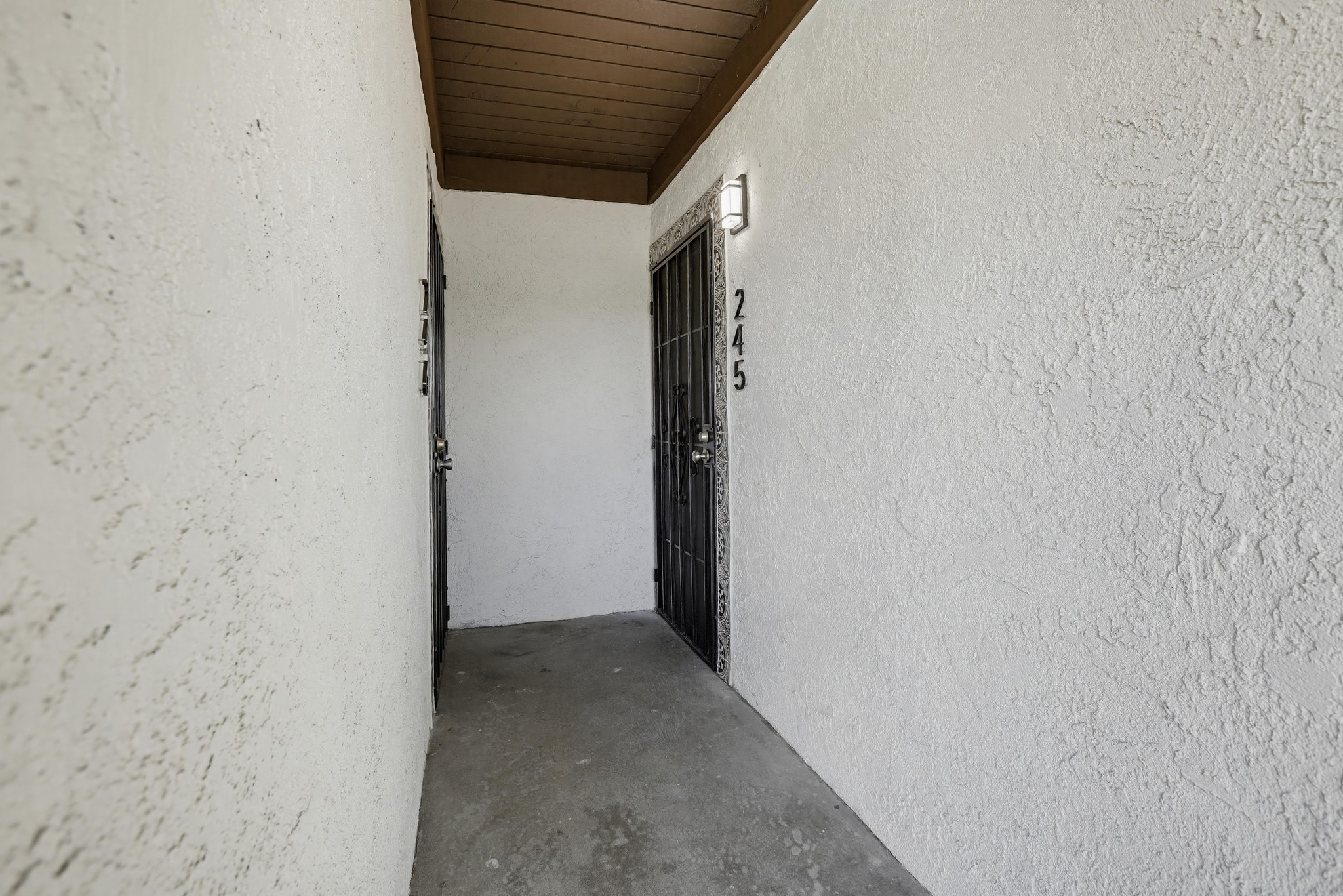 Virtual tour photo 90 of 116 for 2611 W Baylor Cir