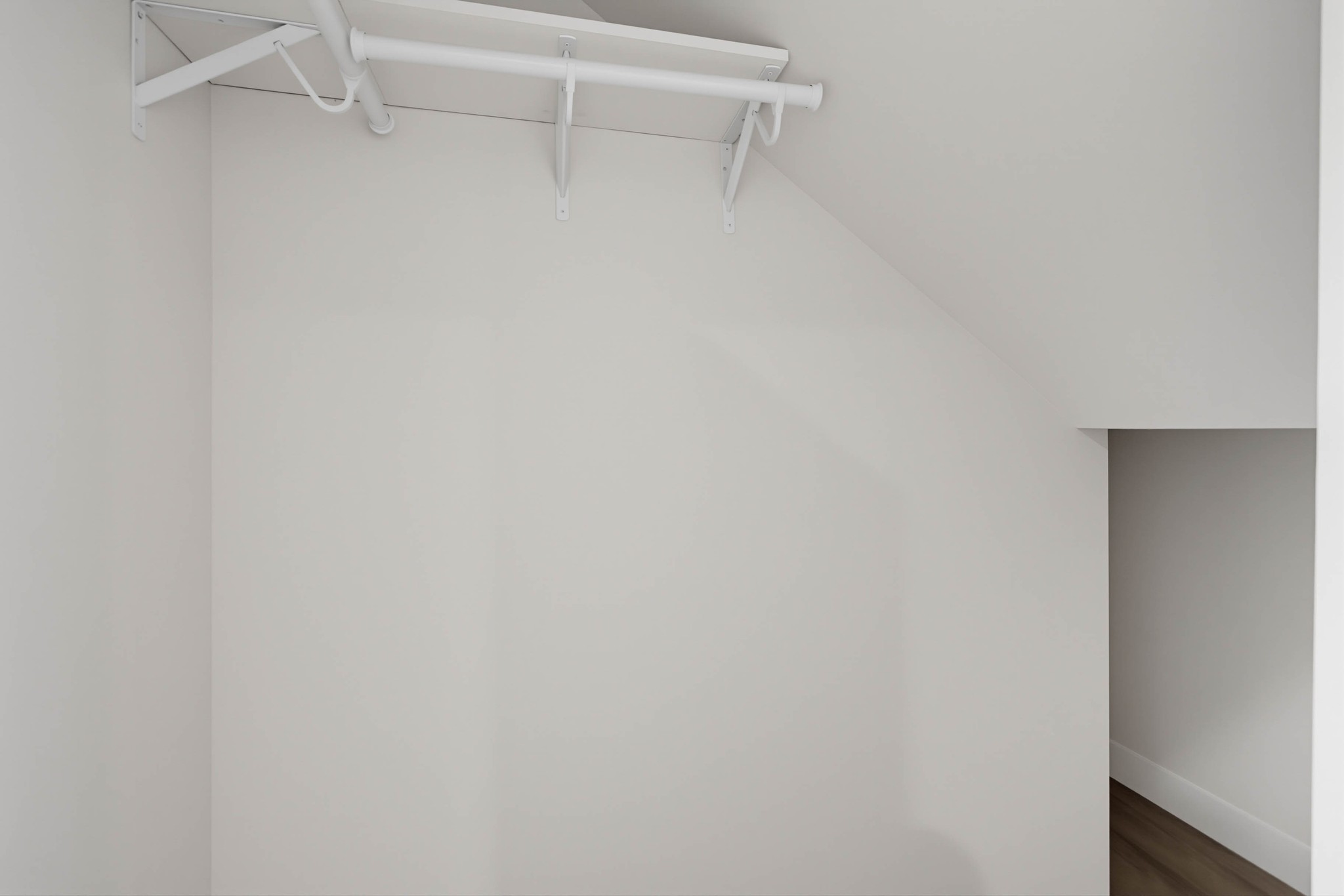 Virtual tour photo 19 of 57 for 2612 Arnott St #1