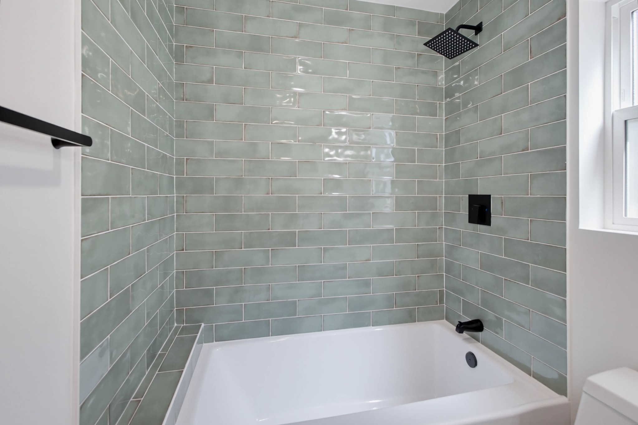 Virtual tour photo 21 of 57 for 2612 Arnott St #1