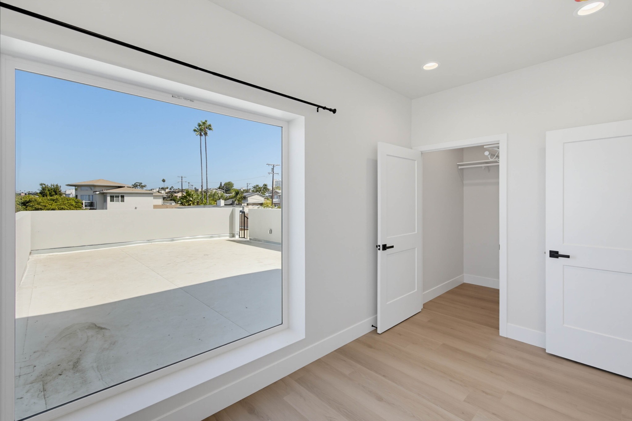 Virtual tour photo 31 of 57 for 2612 Arnott St #1