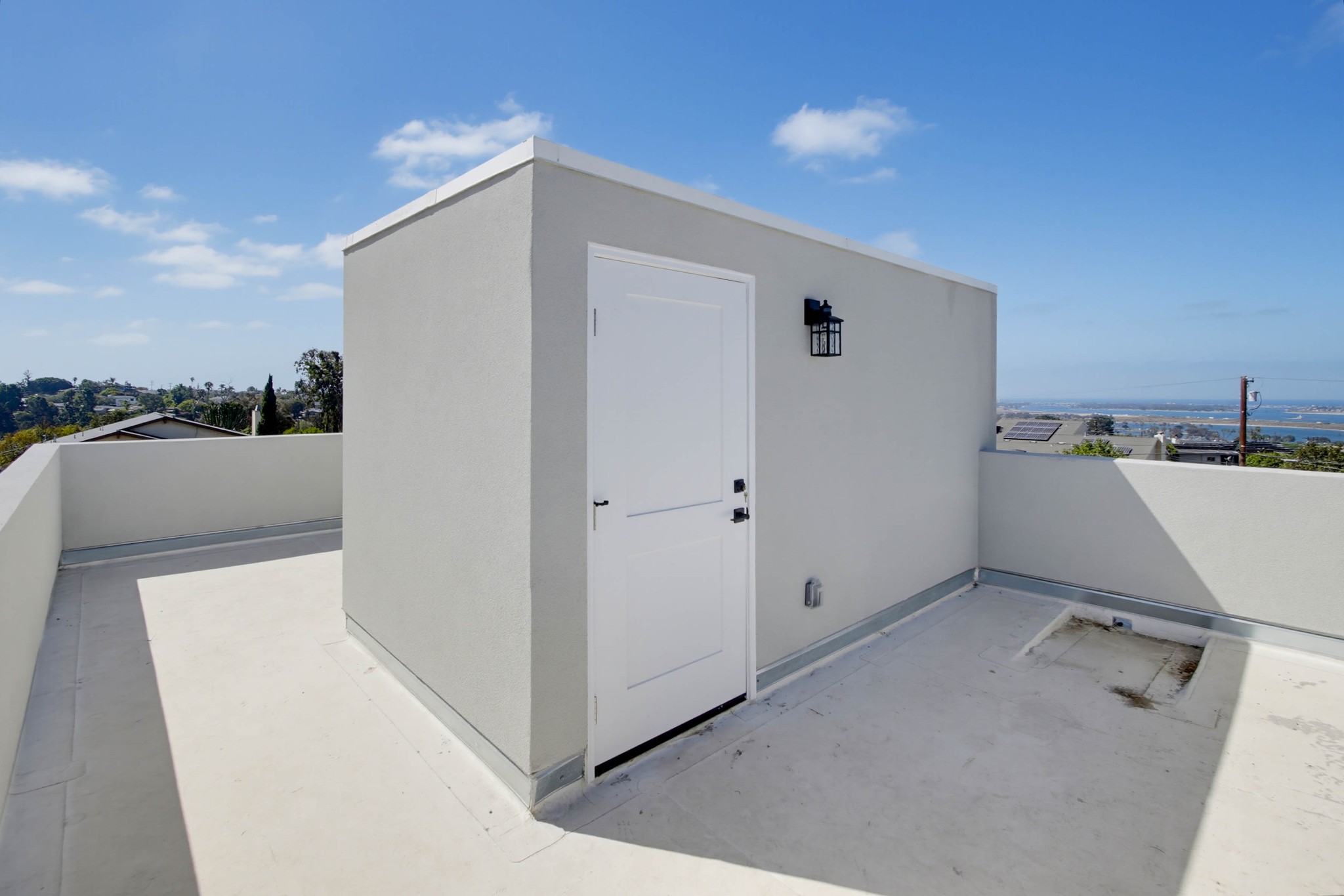 Virtual tour photo 38 of 57 for 2612 Arnott St #1