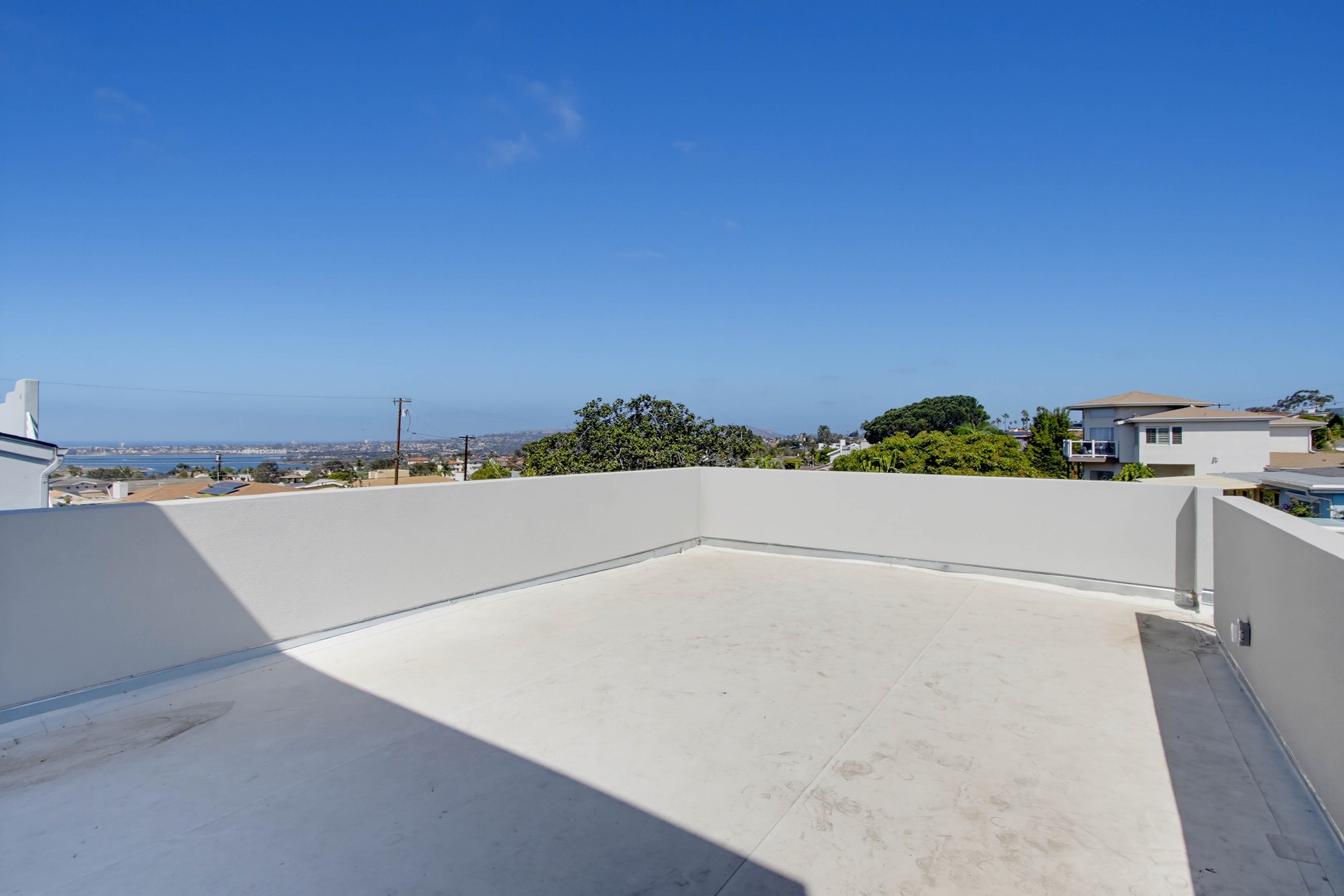 Virtual tour photo 24 of 34 for 2612 Arnott St #2