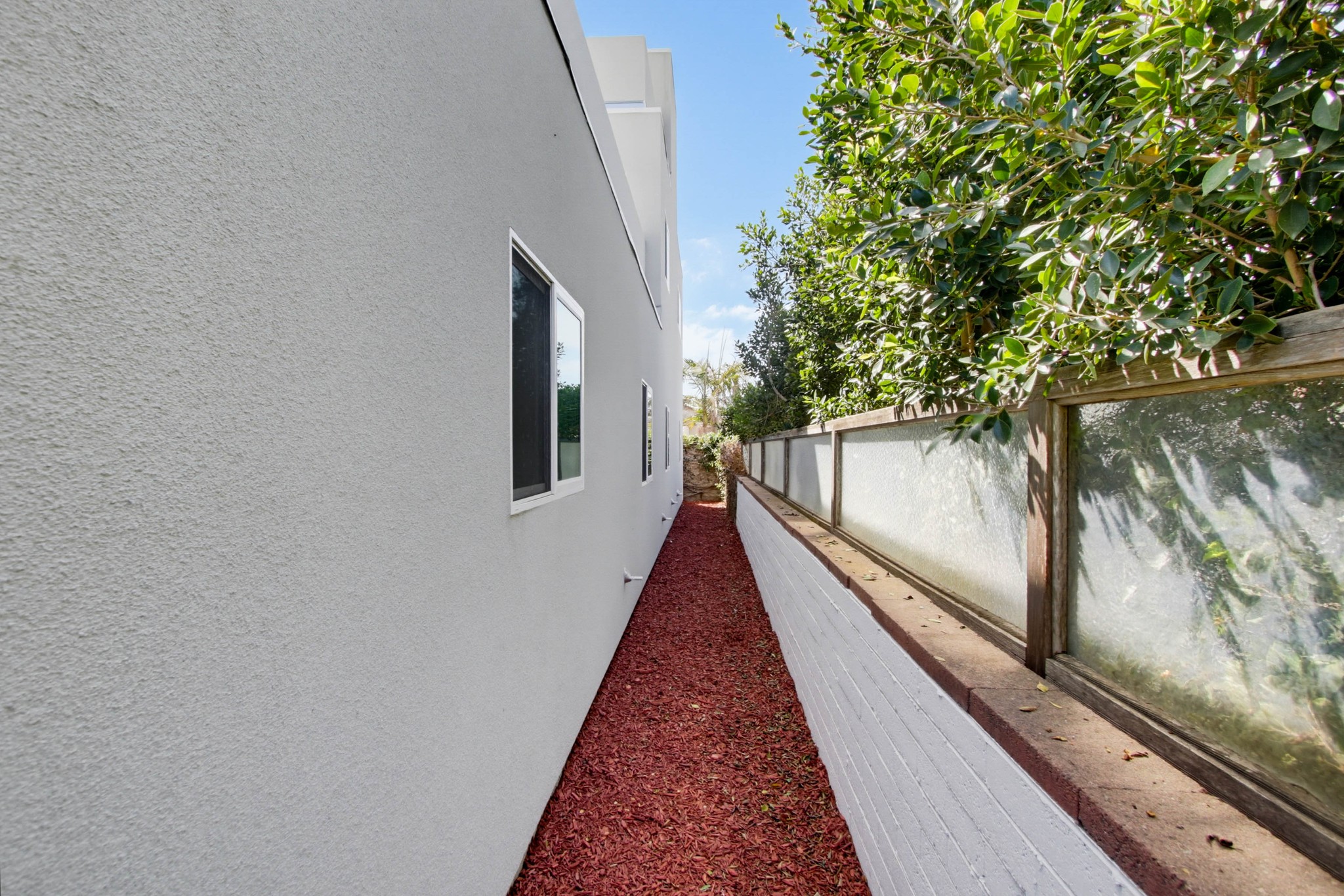 Virtual tour photo 30 of 34 for 2612 Arnott St #2