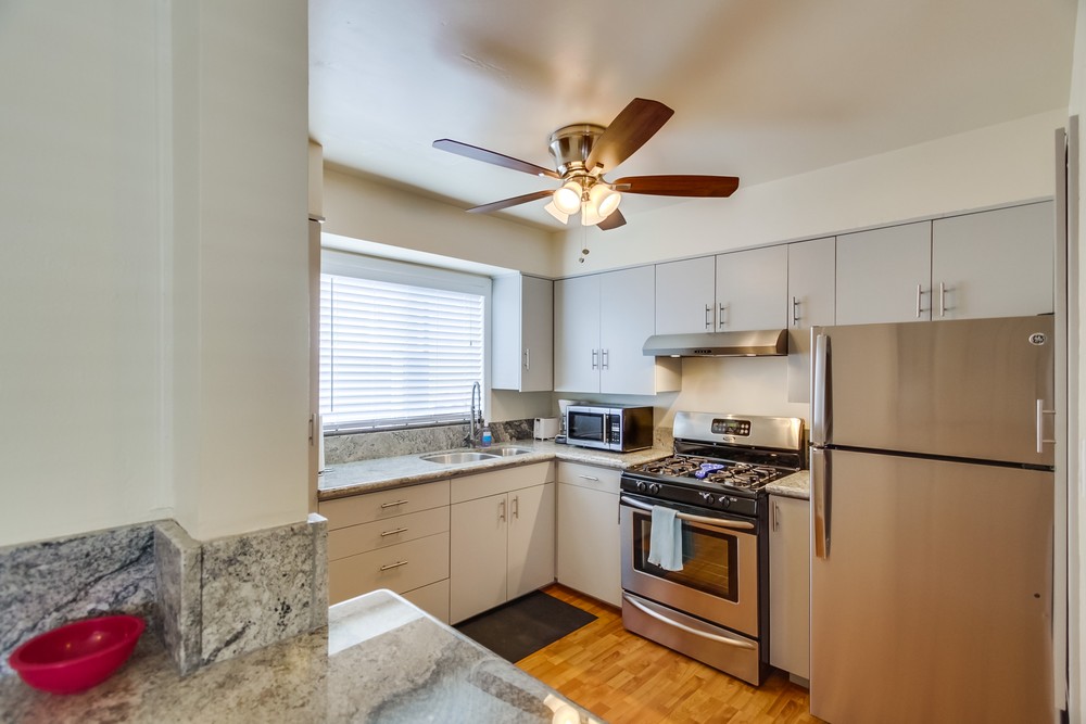 Virtual tour photo 35 of 51 for 2613 Mission Blvd #4