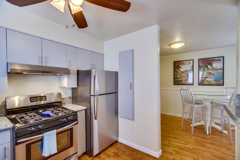 Virtual tour photo 38 of 51 for 2613 Mission Blvd #4