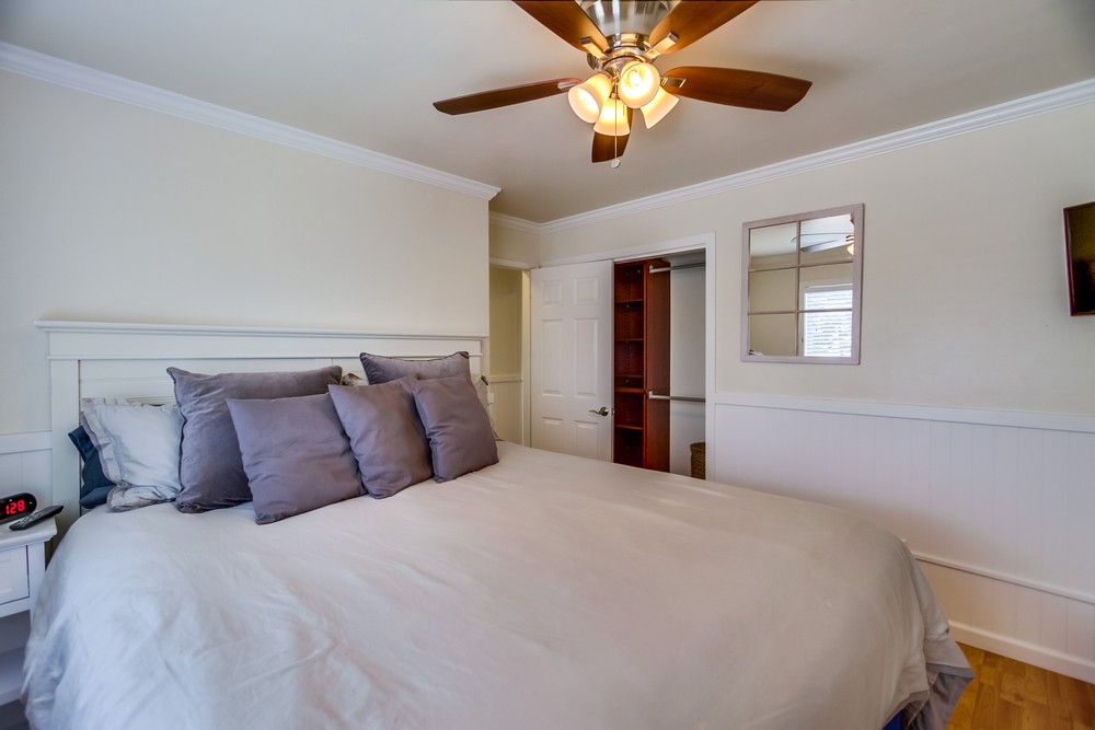 Virtual tour photo 42 of 51 for 2613 Mission Blvd #4