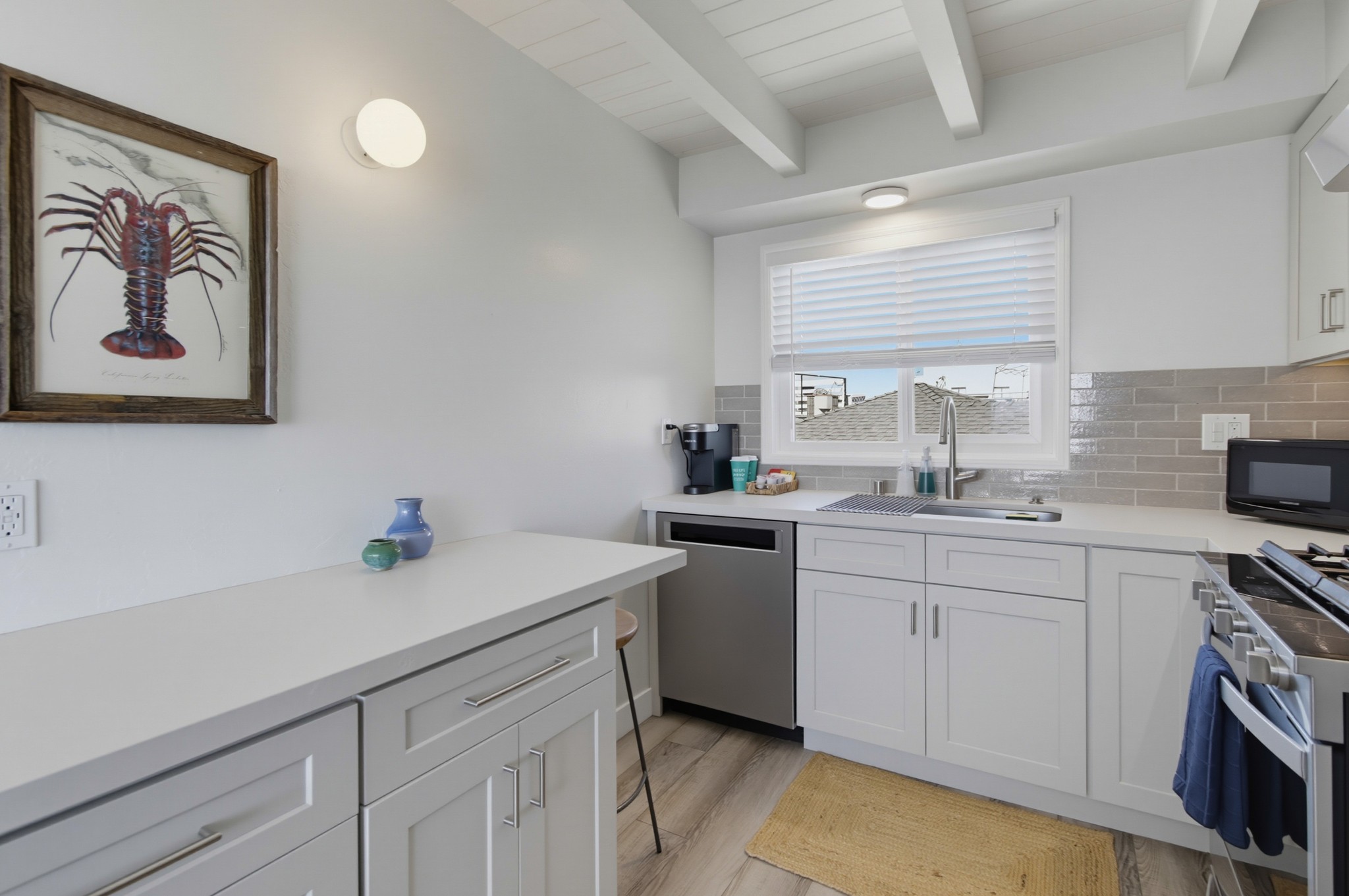 Virtual tour photo 27 of 80 for 2613 Mission Blvd Apt 14