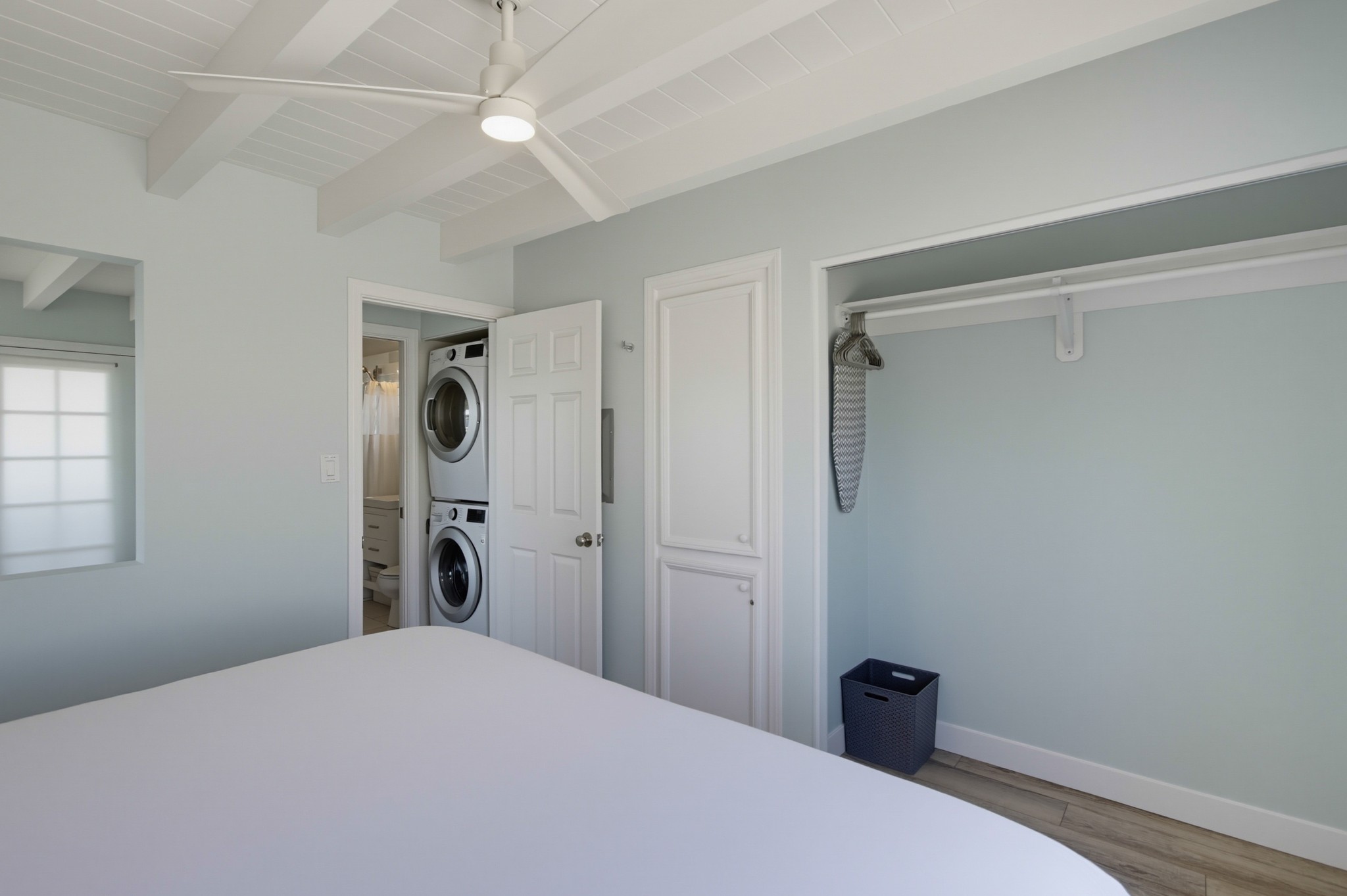 Virtual tour photo 33 of 80 for 2613 Mission Blvd Apt 14