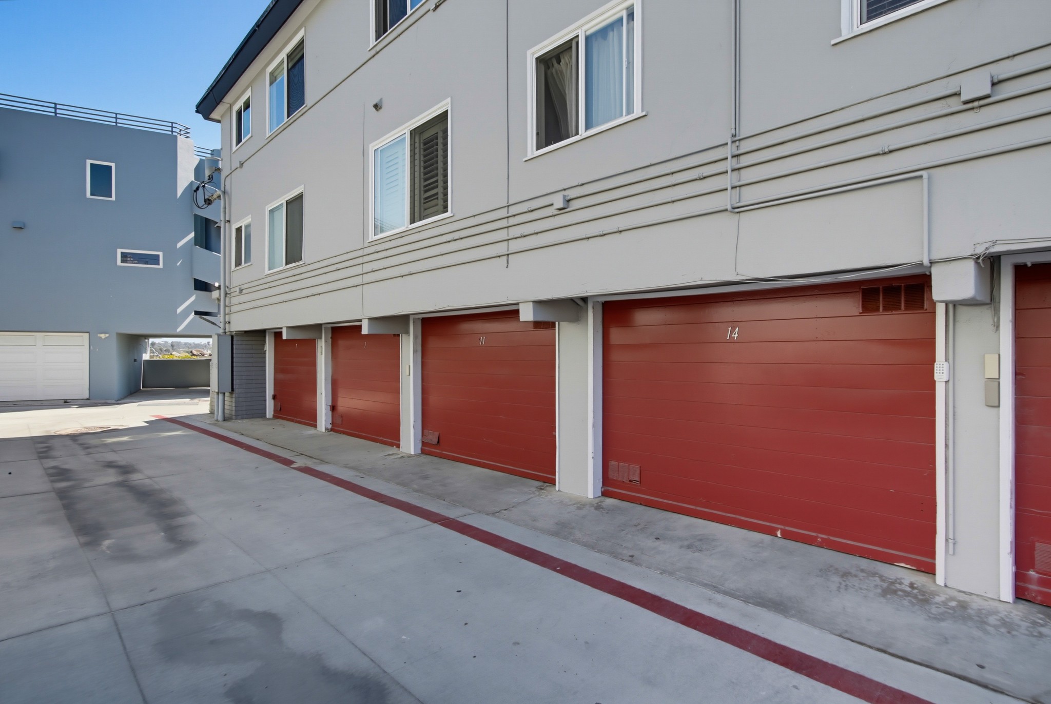 Virtual tour photo 43 of 80 for 2613 Mission Blvd Apt 14