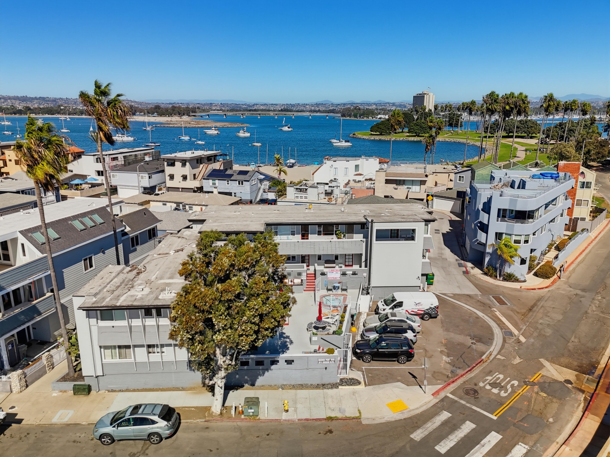 Virtual tour photo 49 of 80 for 2613 Mission Blvd Apt 14