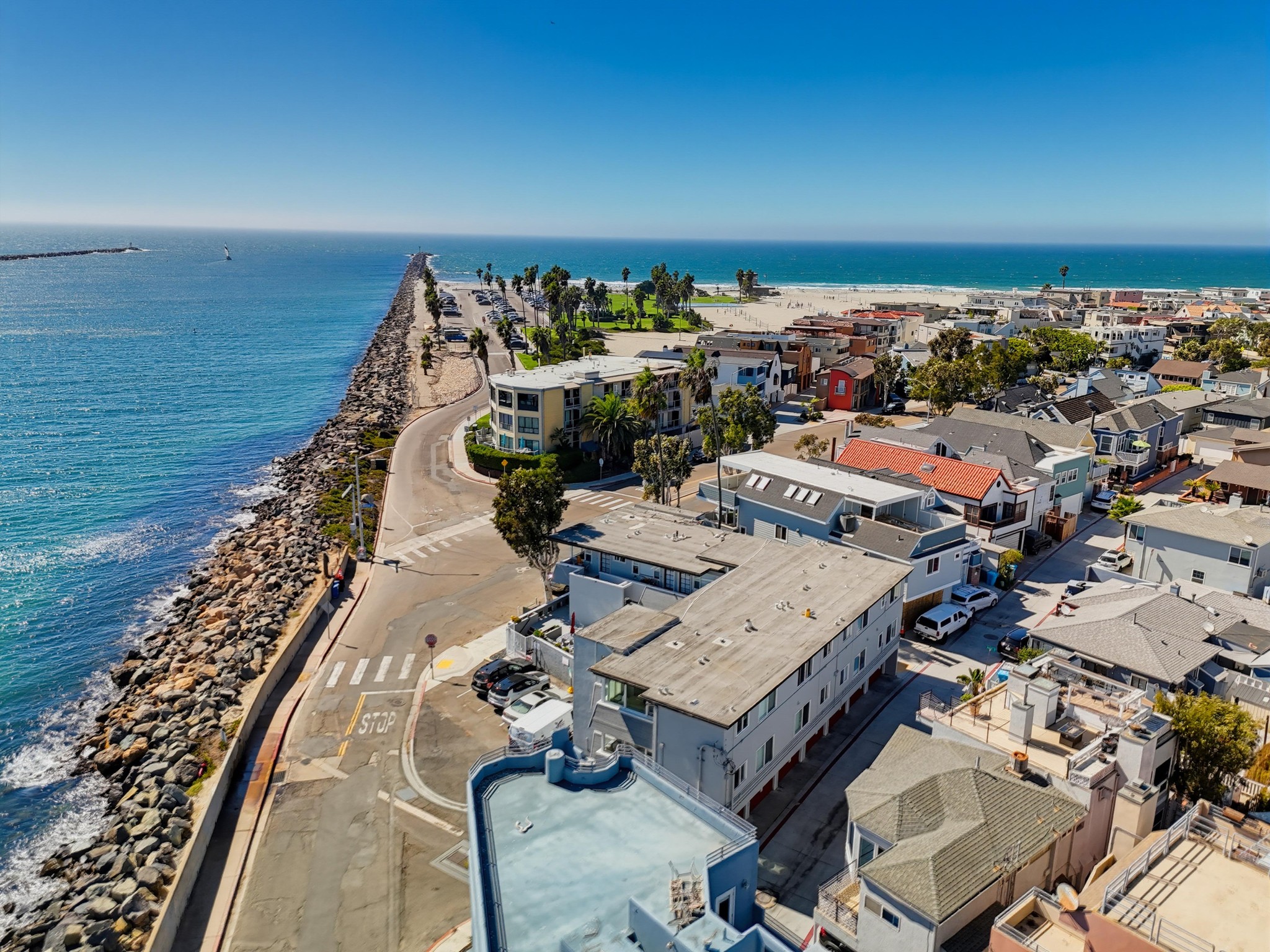 Virtual tour photo 75 of 80 for 2613 Mission Blvd Apt 14