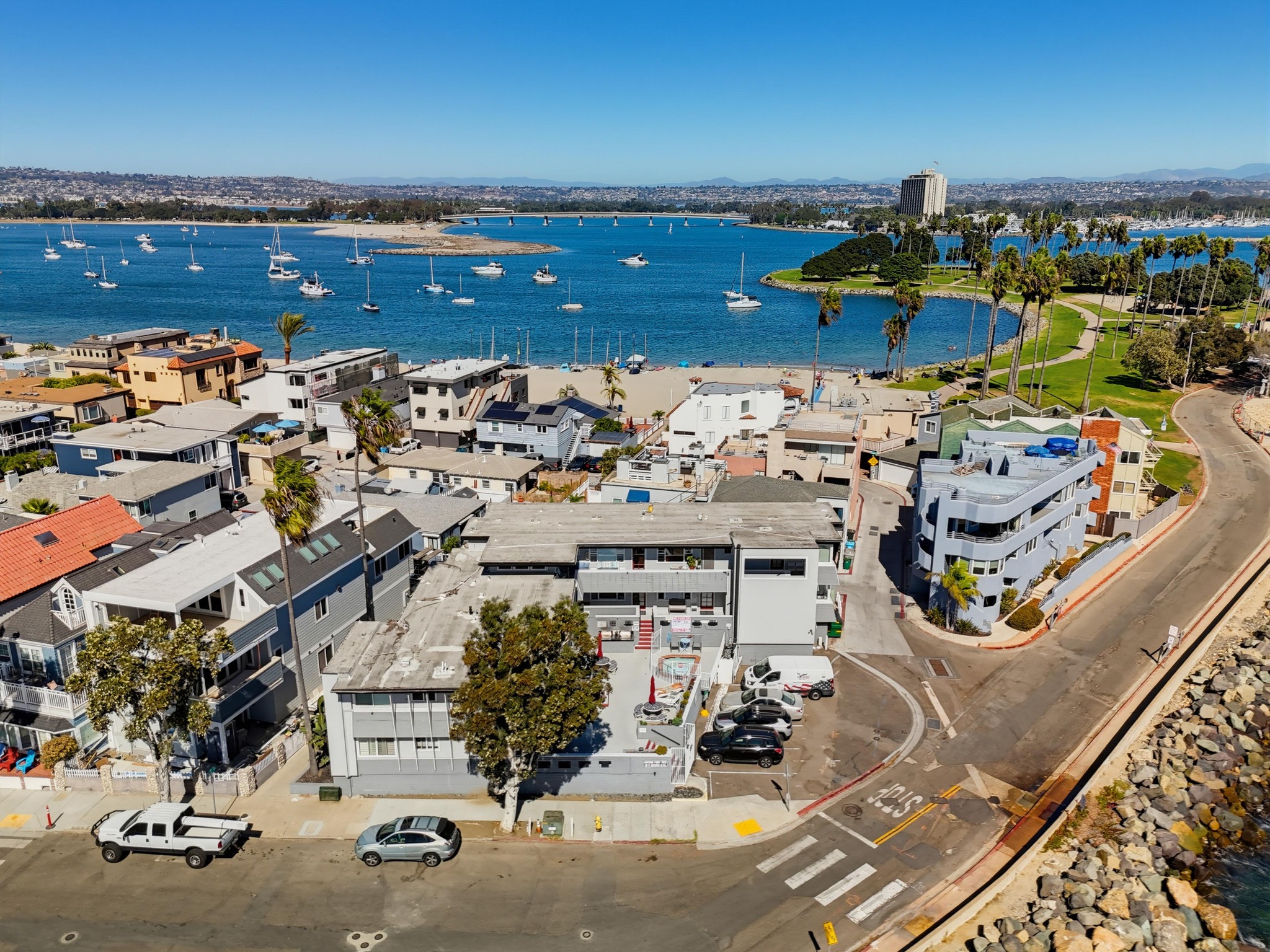 Virtual tour photo 80 of 80 for 2613 Mission Blvd Apt 14