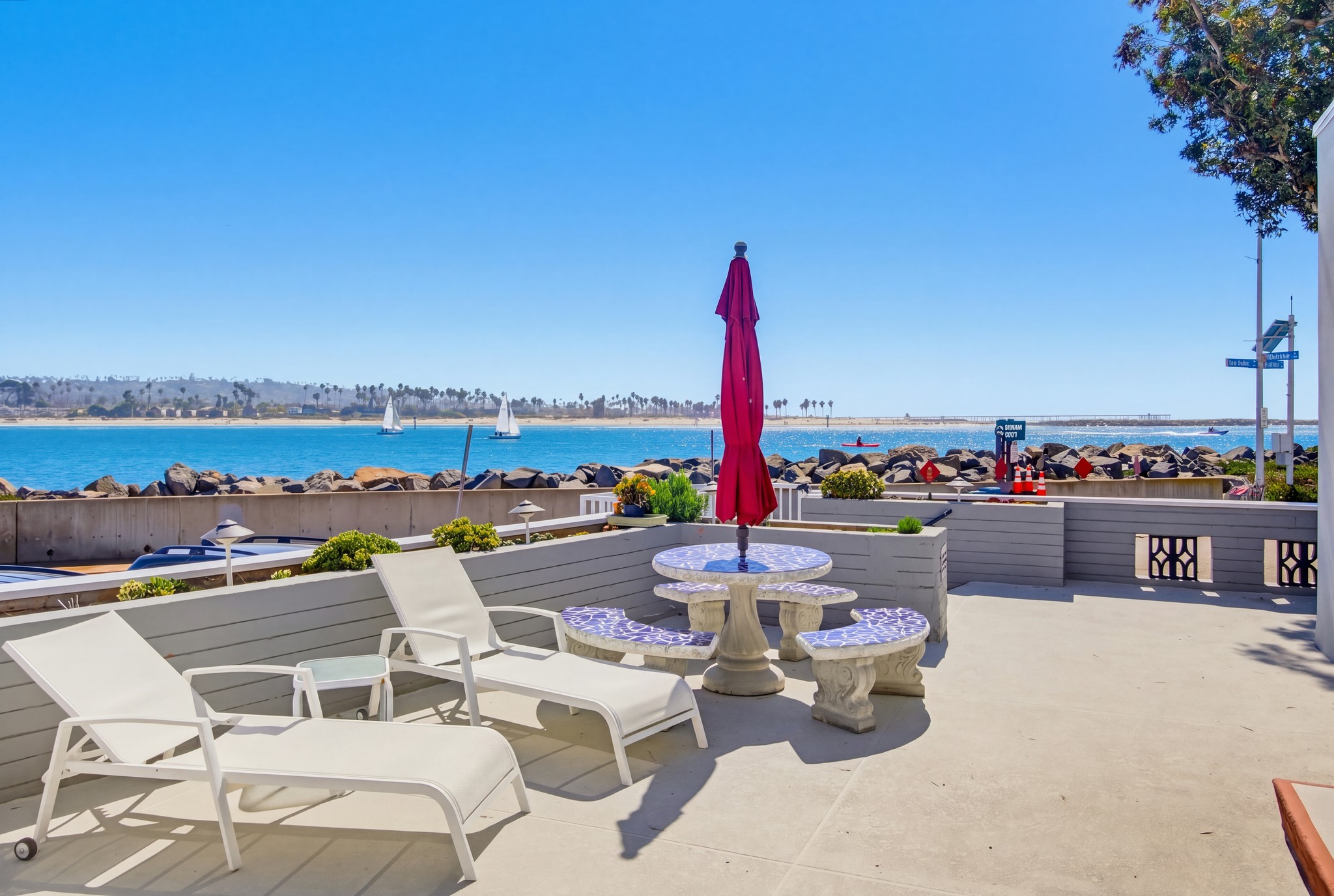 Virtual tour photo 10 of 80 for 2613 Mission Blvd Apt 14